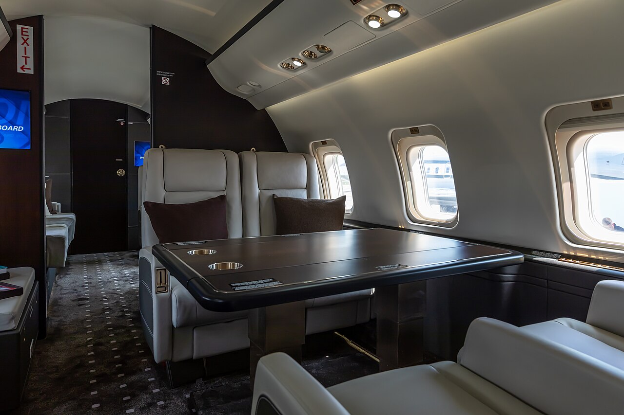Bombardier Challenger 850 heavy jet by Bombardier Aviation