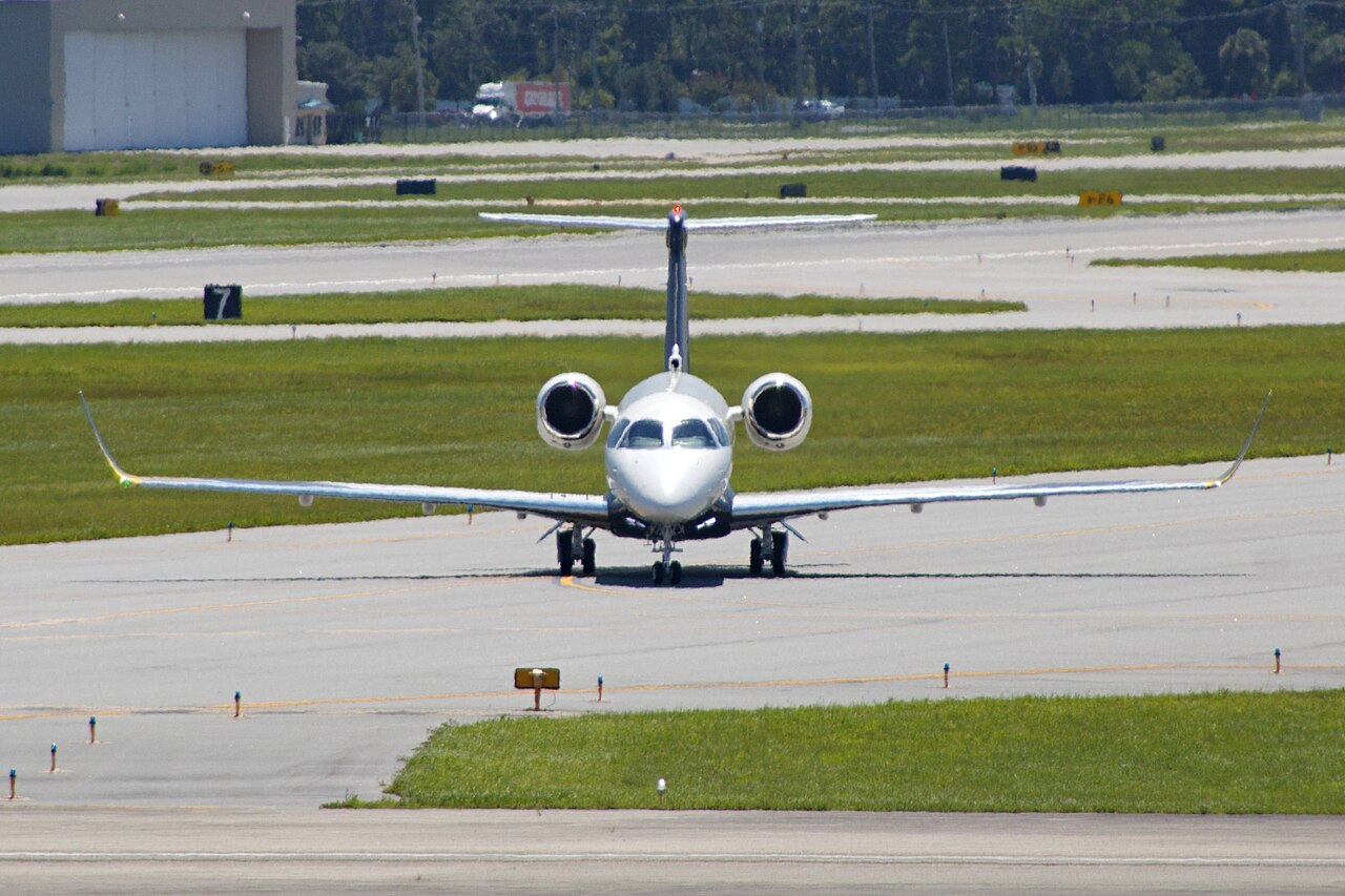 Embraer Praetor 500 mid jet by Embraer Executive Jets