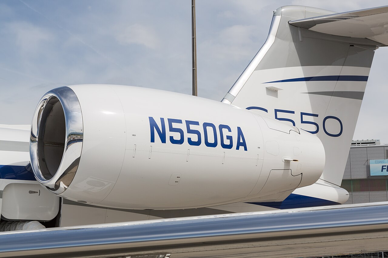 Gulfstream G550 (2012) — N33055