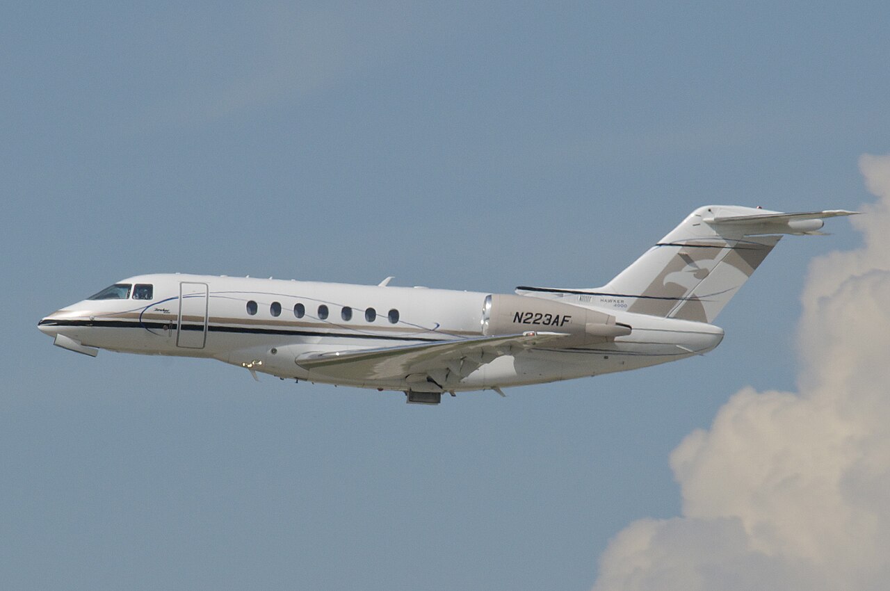 Hawker 4000 (2008) — N1119K