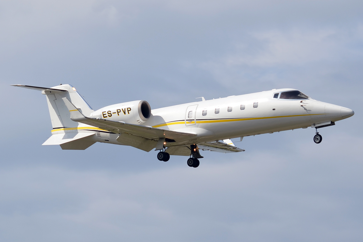 Learjet 60 (1996) — N168ZZ