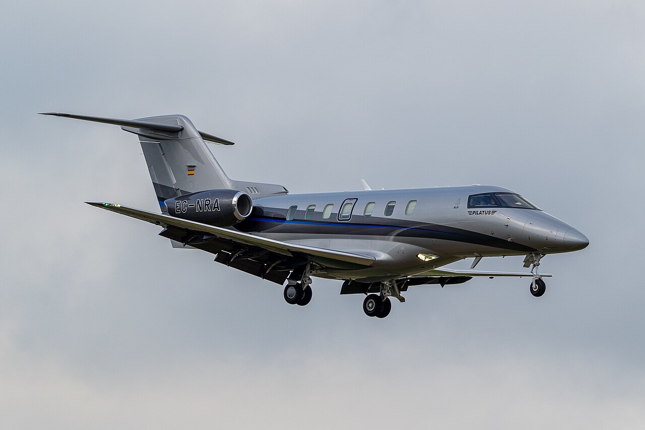 Pilatus PC-24 (2019) — N125AF