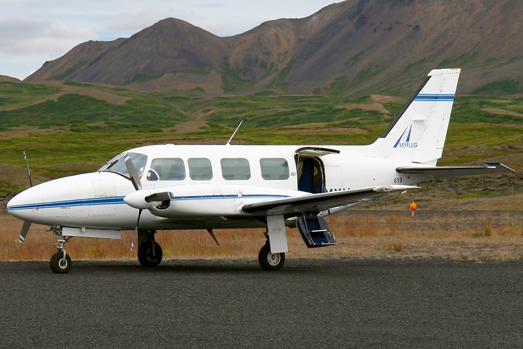 Piper Chieftain piston aircraft