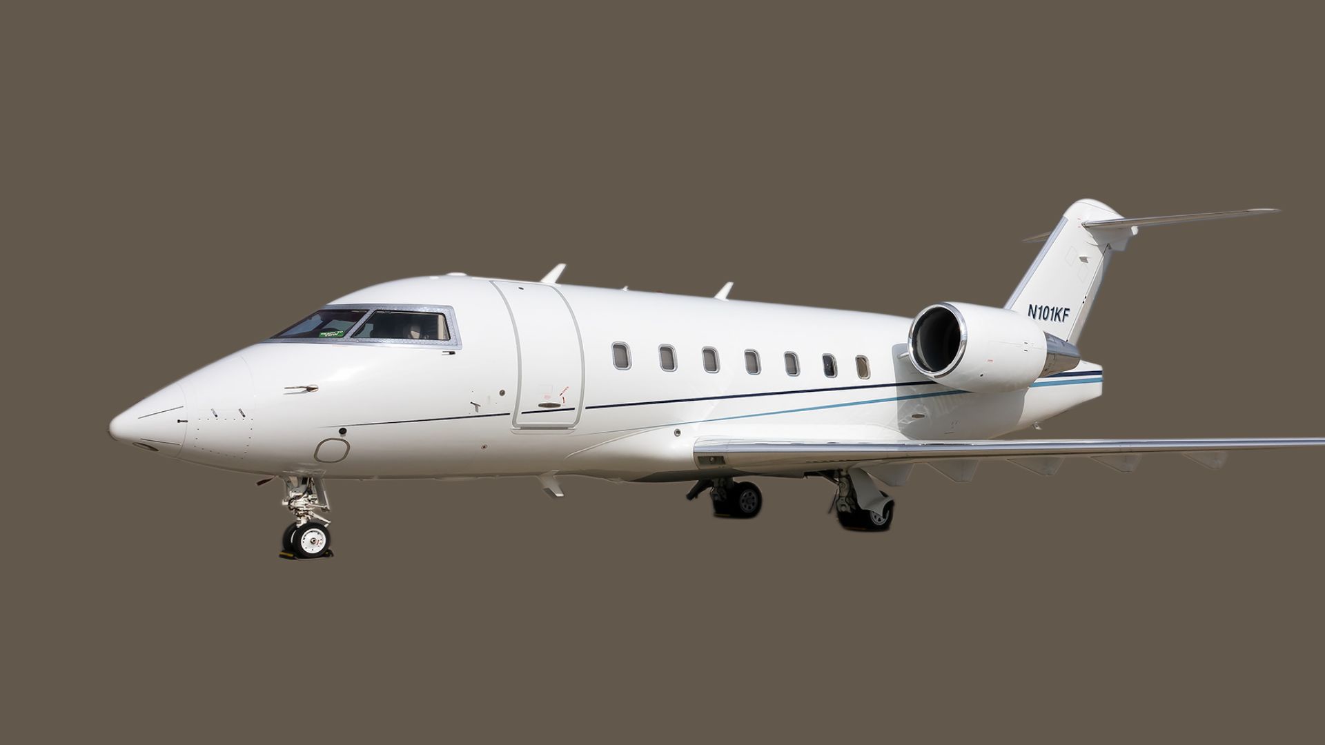 Bombardier Challenger 605 — N101KF
