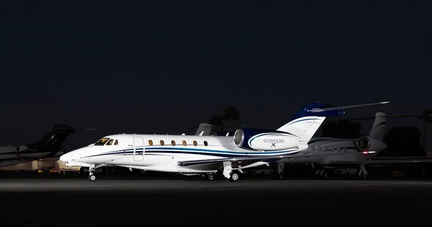 Cessna Citation X (1999) — N104R