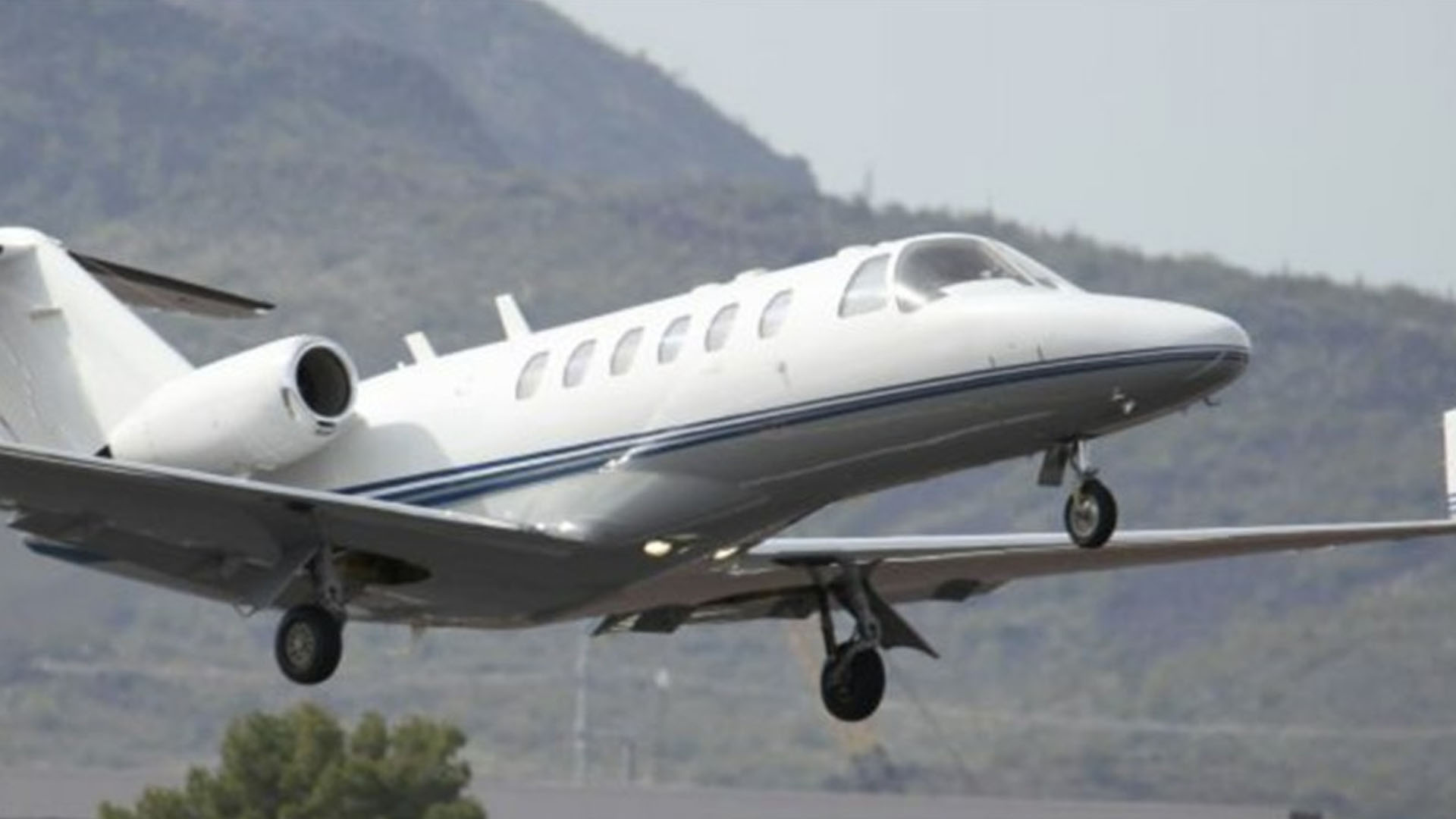 Cessna Citation CJ2 (2003) — N10PF