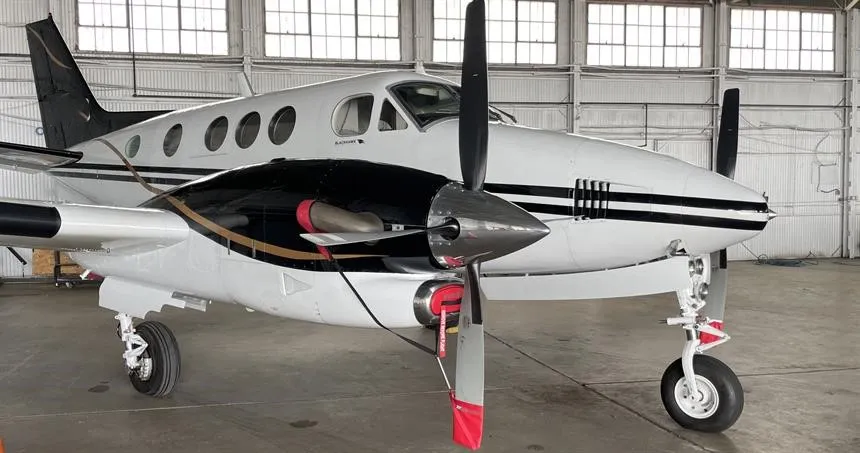 N1103G Beechcraft King Air C90B Turbo prop