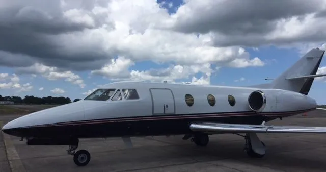 Dassault Falcon 10 — N111WH