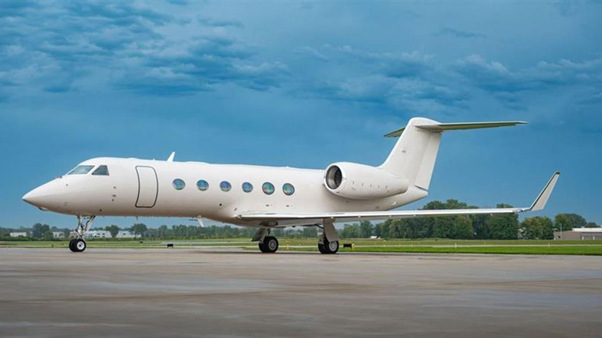 Gulfstream G450 (2005) — N15TM