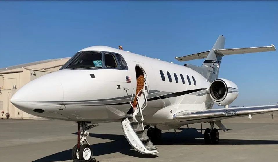 Hawker 800XP (2005) — N167SC