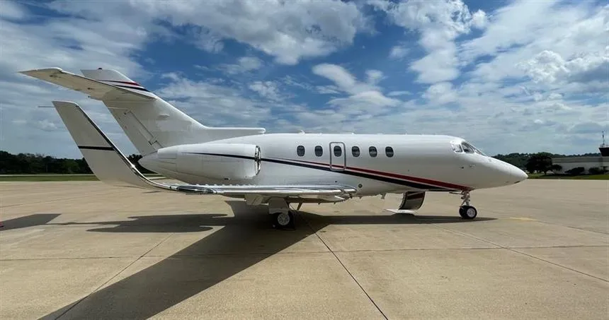 Hawker 900XP (2007) — N176US