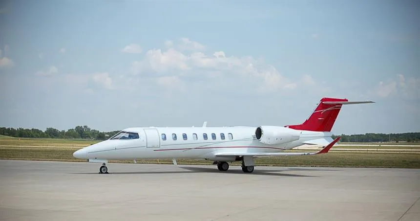 N1850M Bombardier Learjet 75 Super light jet