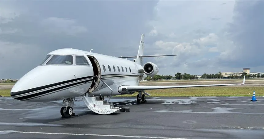 N200GN Gulfstream G-200 Super Midsize