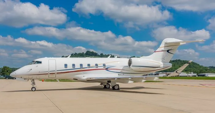 Bombardier Challenger 350 (2024) — N214RW