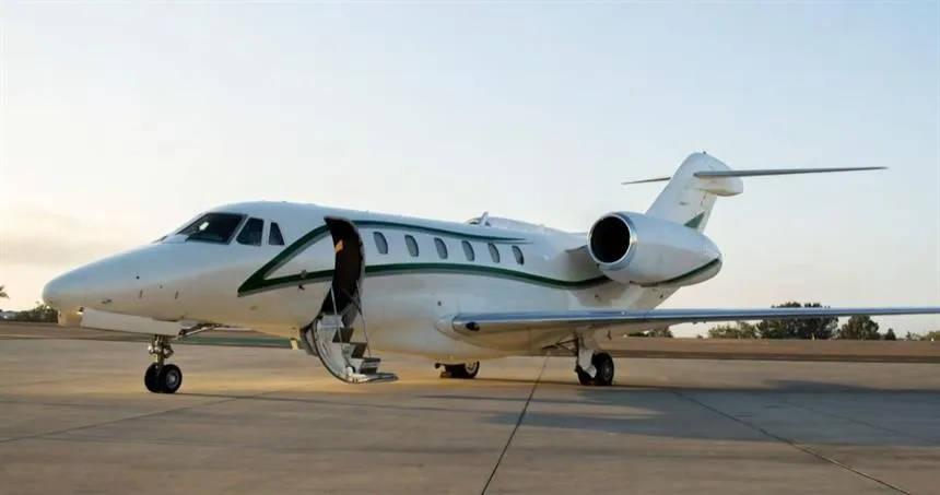 Cessna Citation X (1997) — N214WT
