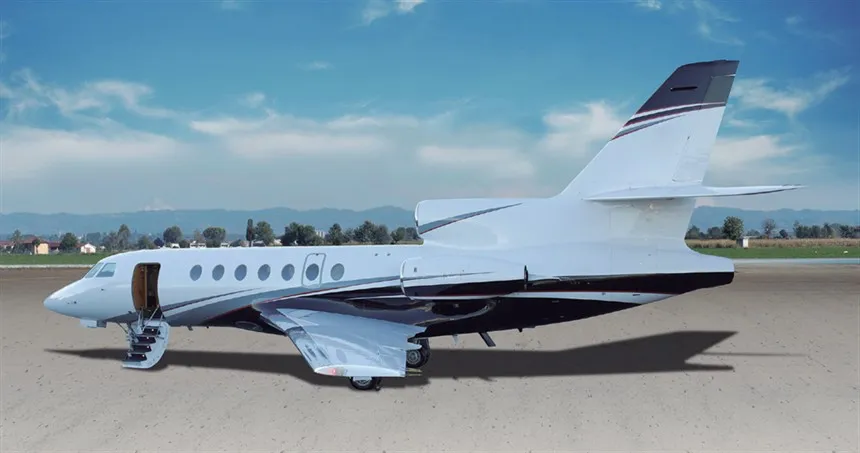 Dassault Falcon 50 (1986) — N217PT
