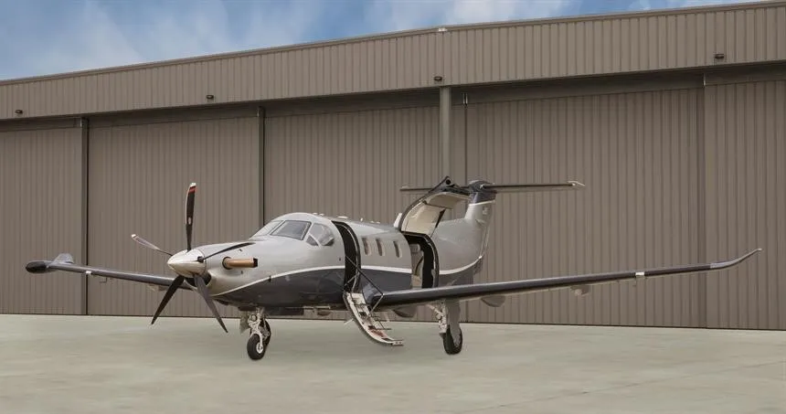 Pilatus PC-12 (2021) — N221DE