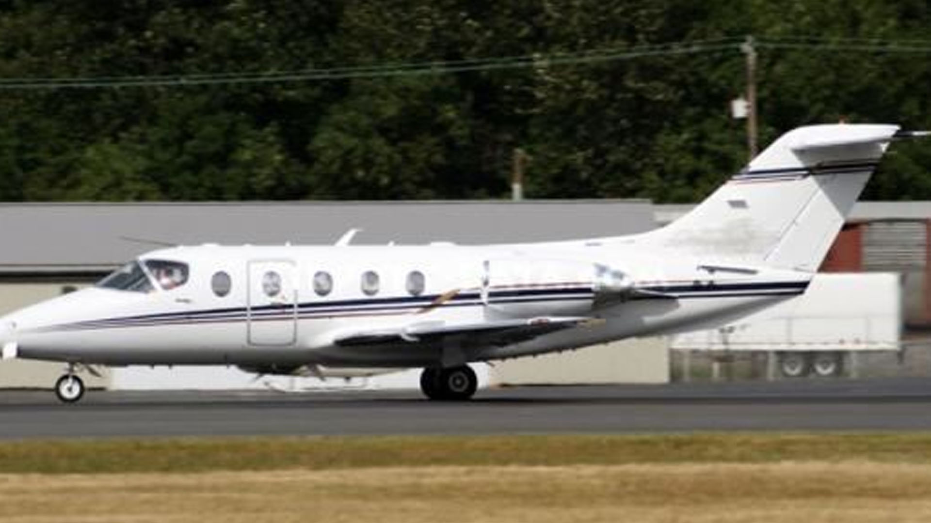 Beechjet 400A (2007) — N225SB