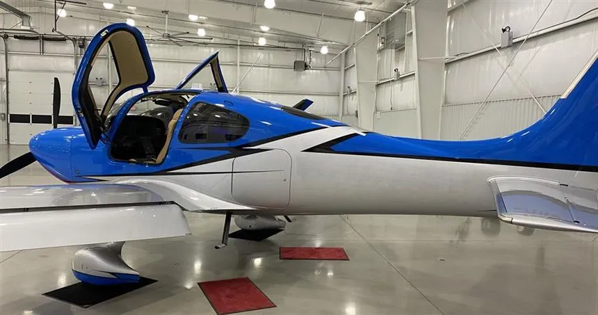 Cirrus Design CORP SR22 (2020) — N241TB