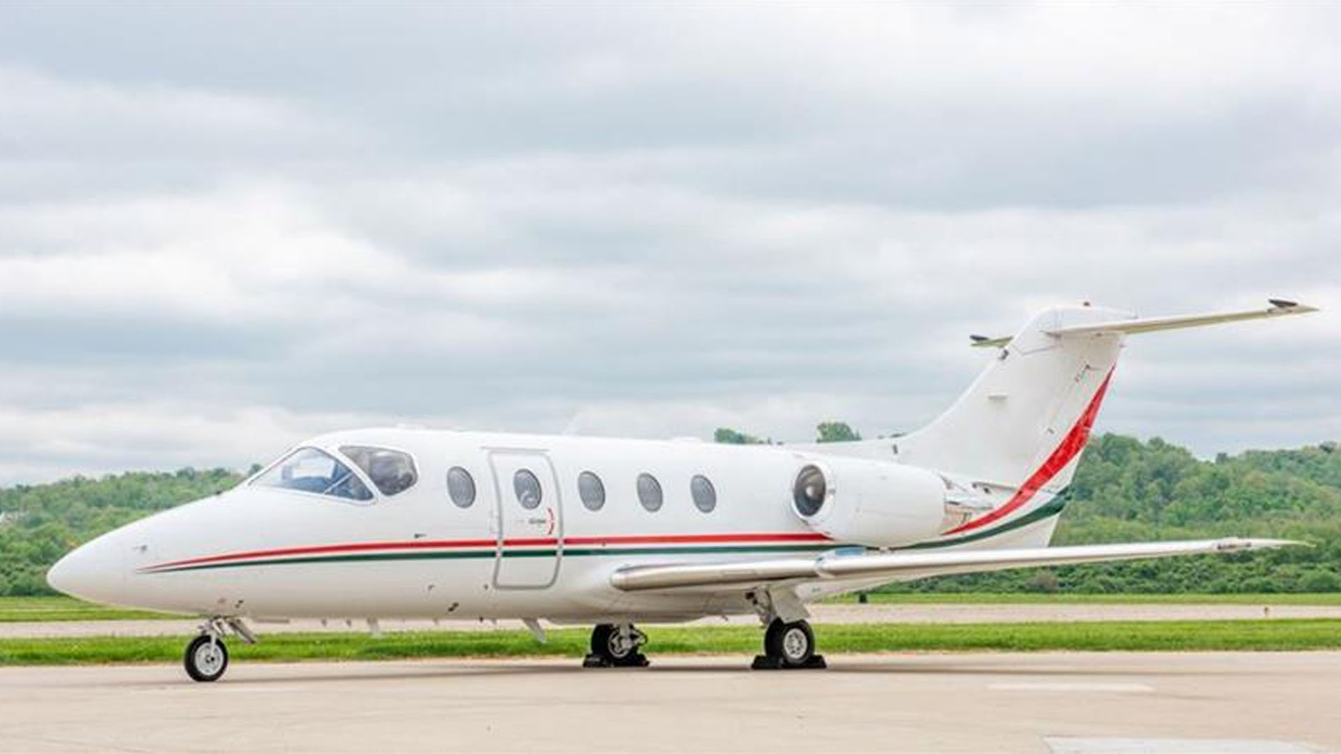 Beechjet 400A — N25CU