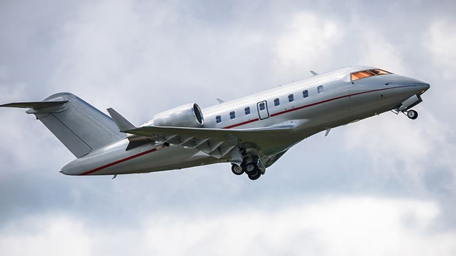 Bombardier Challenger 604 (1998) — N314RC
