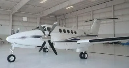 King Air 200 (1979) — N326RT