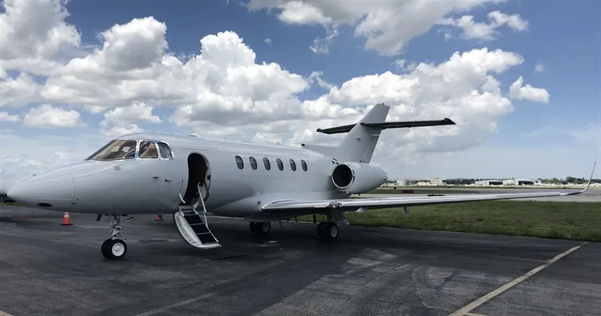 Hawker 850XP (2008) — N359BC