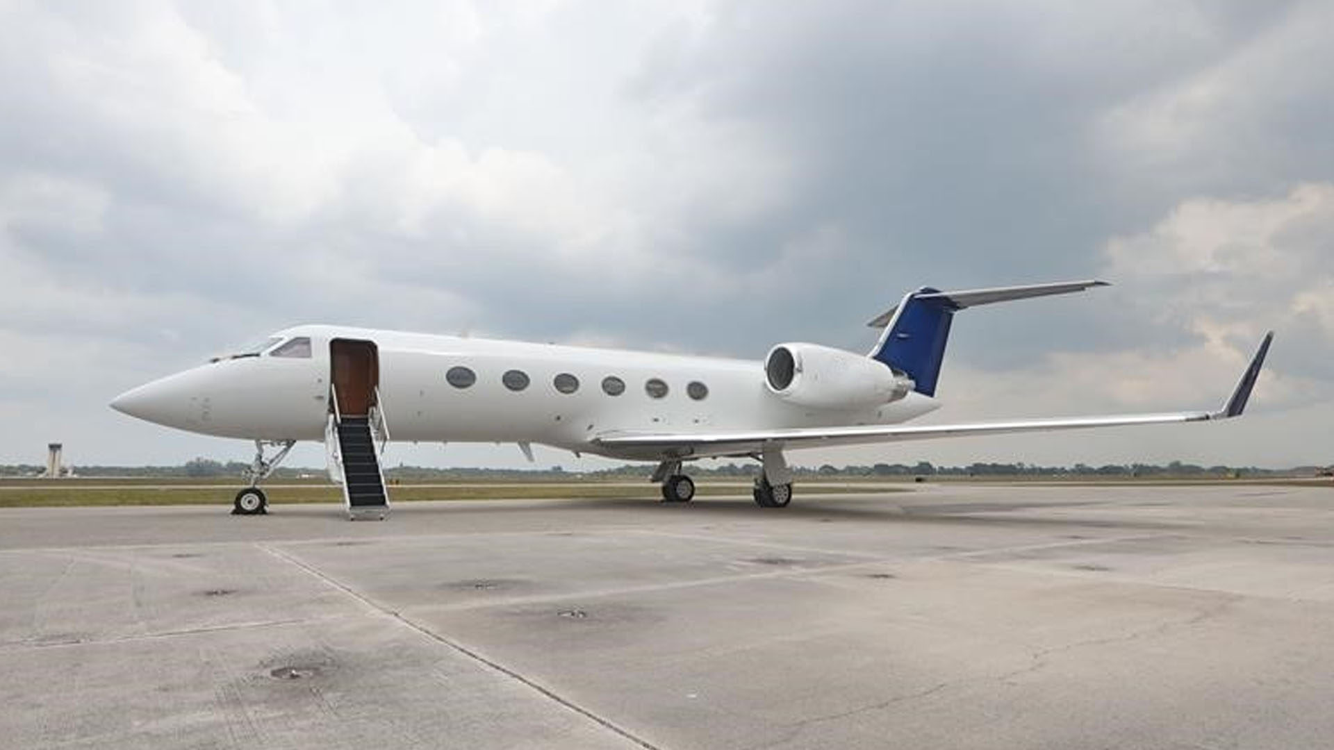 Gulfstream GIV (1999) — N371FP