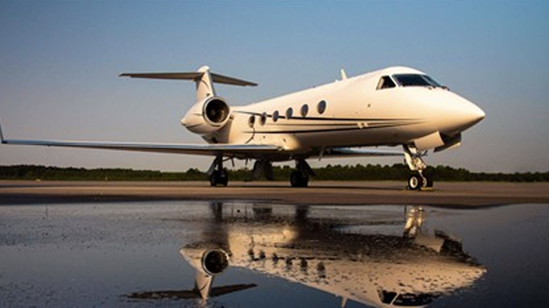 Gulfstream GIV (1999) — N406JS