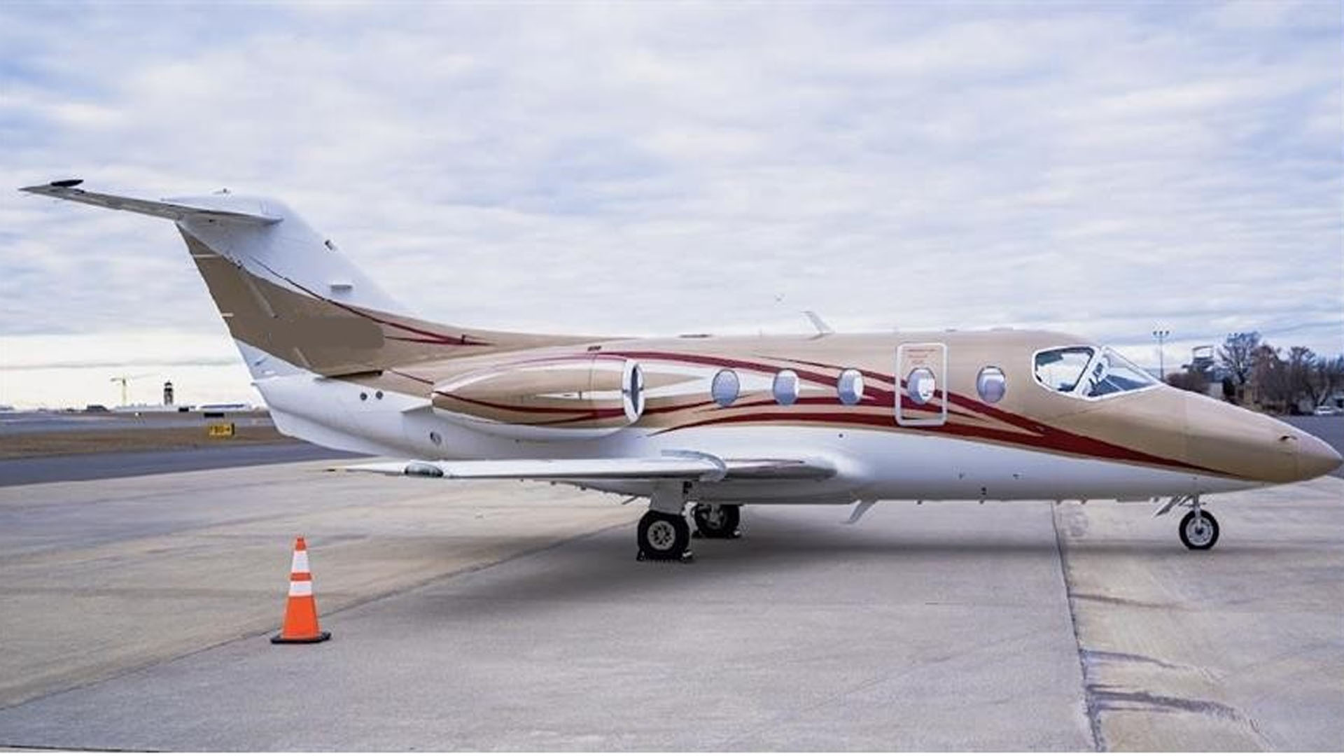 Beechjet 400A (2005) — N445VL