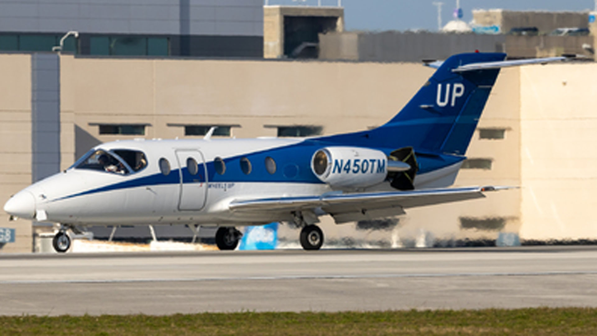 N450TM Fixed‑wing multi‑engine jet private jet