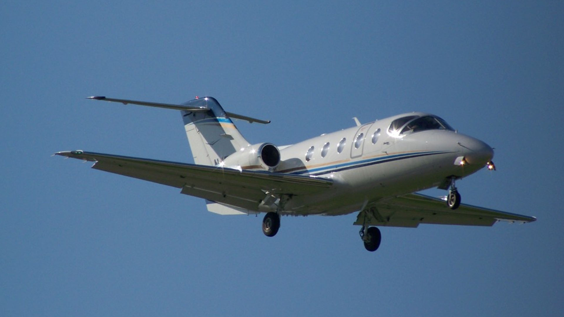 Beechjet 400A (2008) — N453TM