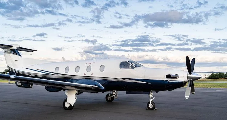 Pilatus PC-12 (2000) — N479ST