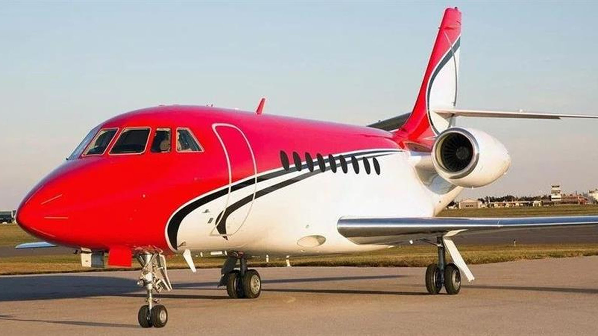 Dassault Falcon 2000 (2001) — N506DJ