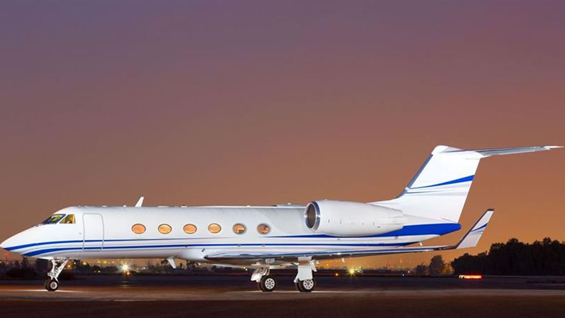 Gulfstream GIV (1998) — N510MG