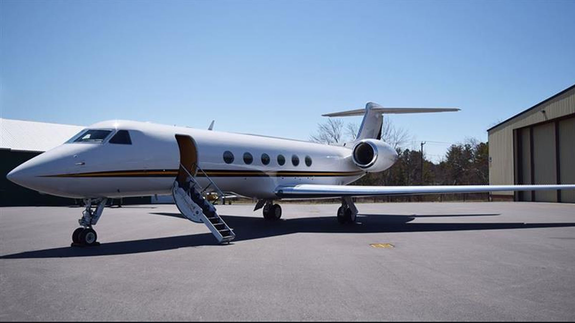 Gulfstream GV (1998) — N516GH