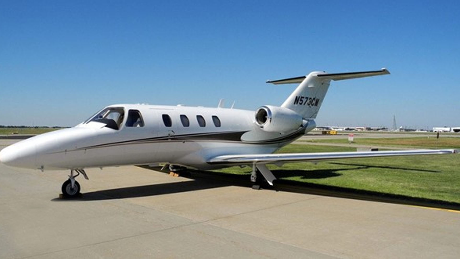 Cessna Citation CJ1 (1999) — N573CM