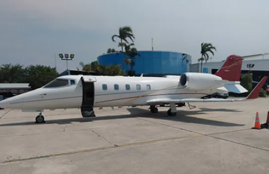 Learjet 60 (1997) — N601EJ