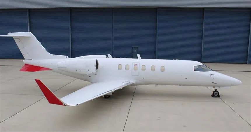 N605BX Bombardier Learjet 40XR Light Jet