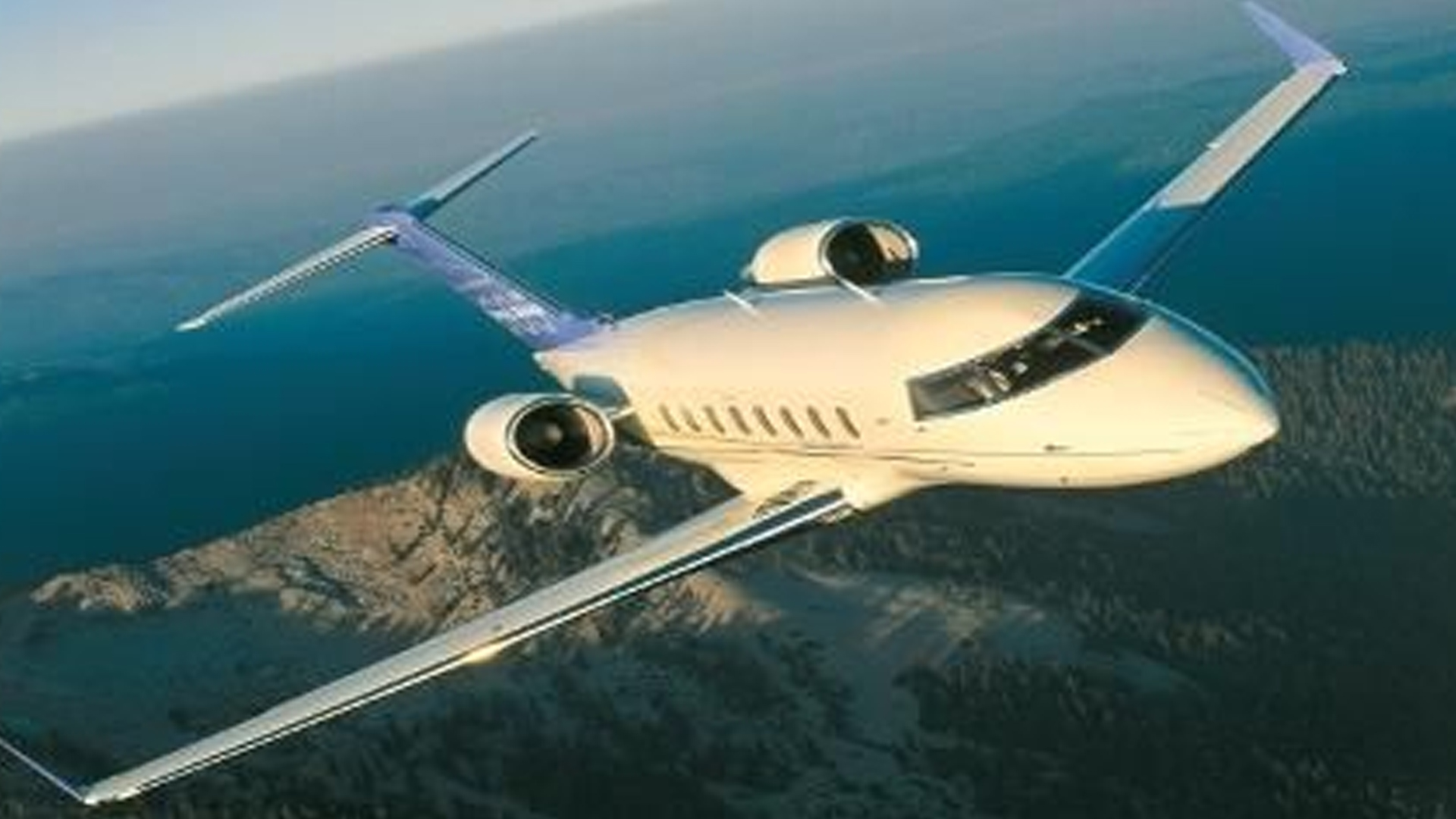 Bombardier Challenger 605 (2009) — N605CS