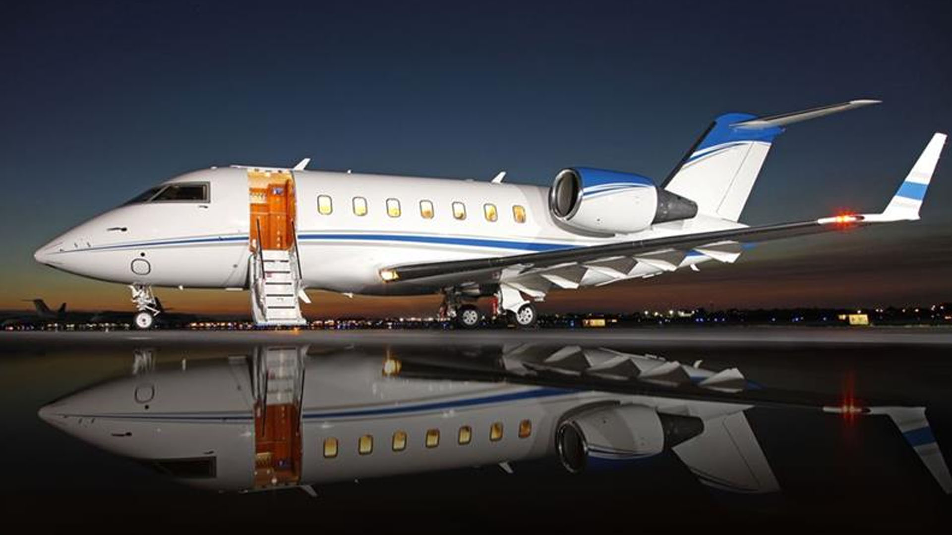 Bombardier Challenger 605 (2012) — N605JP
