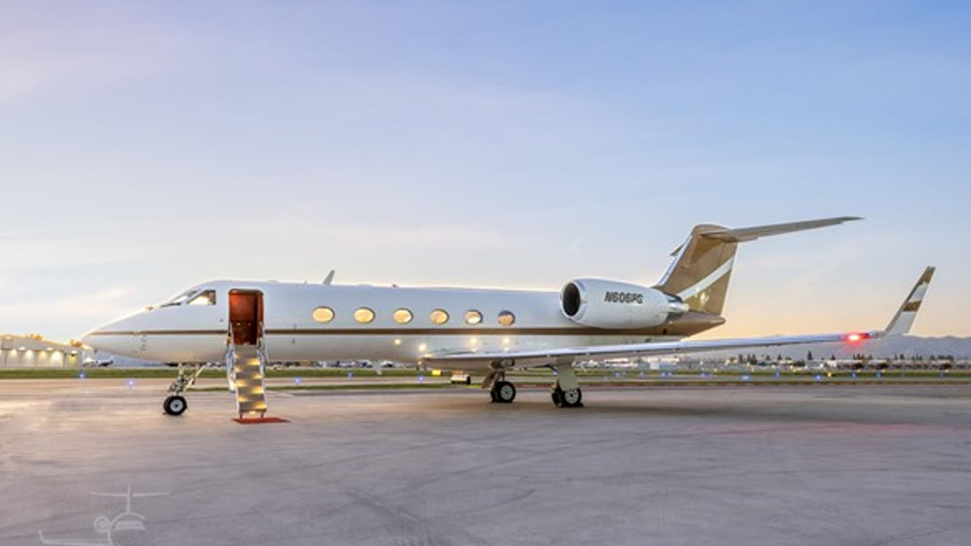 Gulfstream GIV (2002) — N606PS