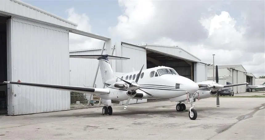 King Air 200 (1981) — N678MM