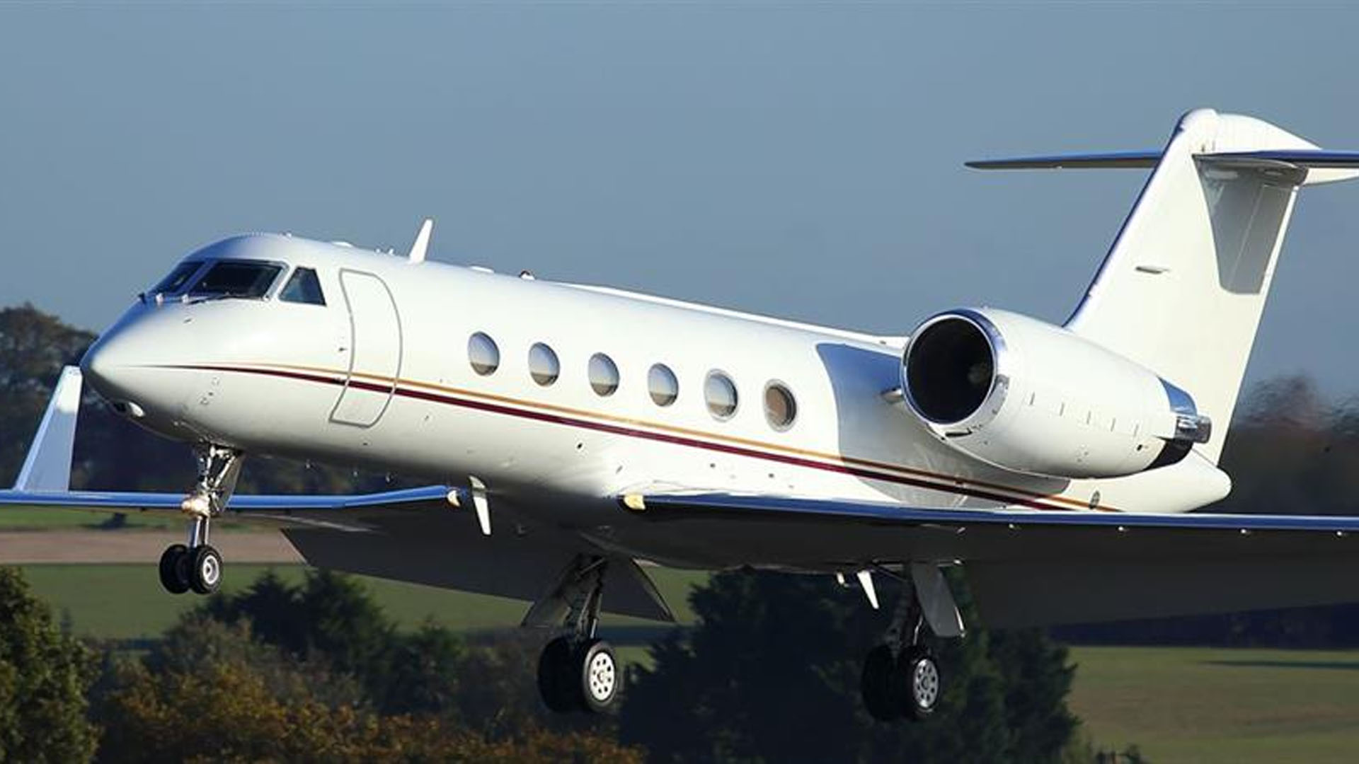 Gulfstream GIV (2001) — N700SG