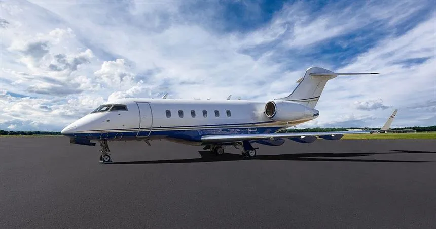 Pilatus PC-12 (2012) — N702NF