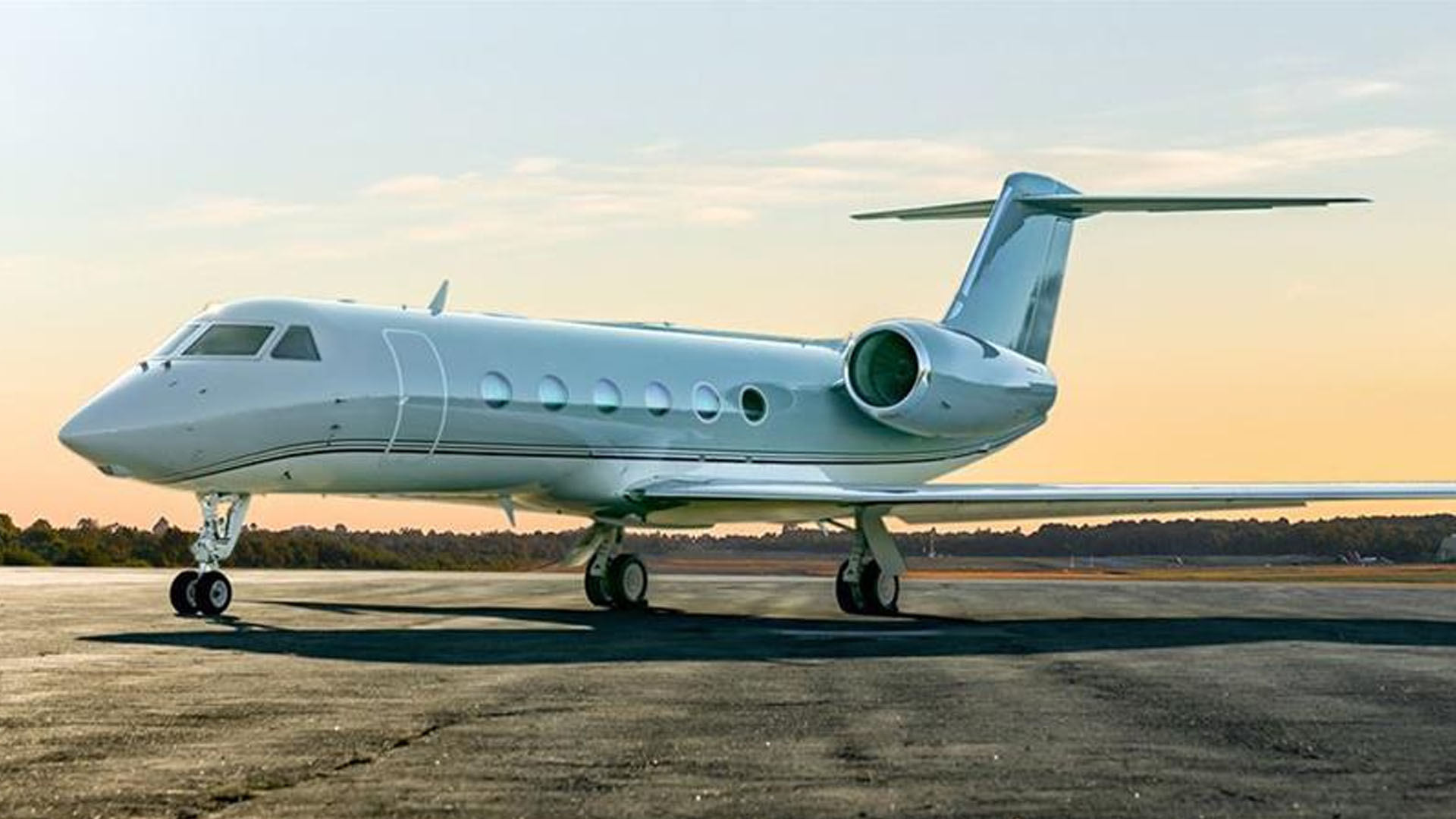 Gulfstream G450 (2008) — N717LS