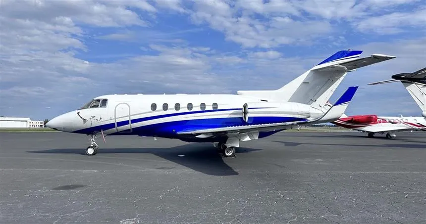 Hawker 900XP (2007) — N722GR