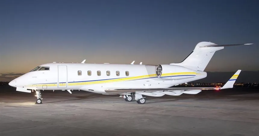 Bombardier Challenger 300 (2013) — N723JM