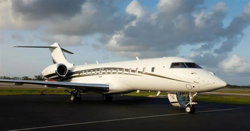 Bombardier Global 5000 (2011) — N724MF