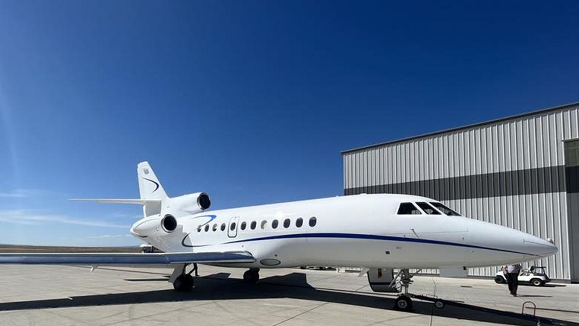 N800KM Fixed wing multi-engine private jet